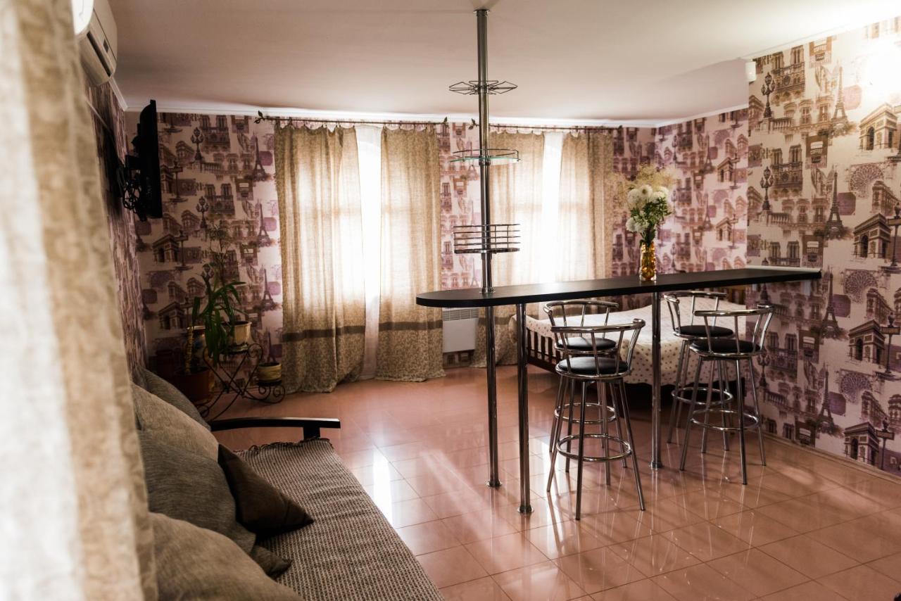 Golden Park Apartments อูมาน ภายนอก รูปภาพ