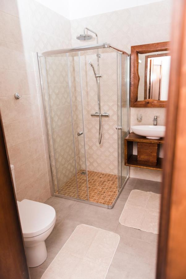 Golden Park Apartments อูมาน ภายนอก รูปภาพ