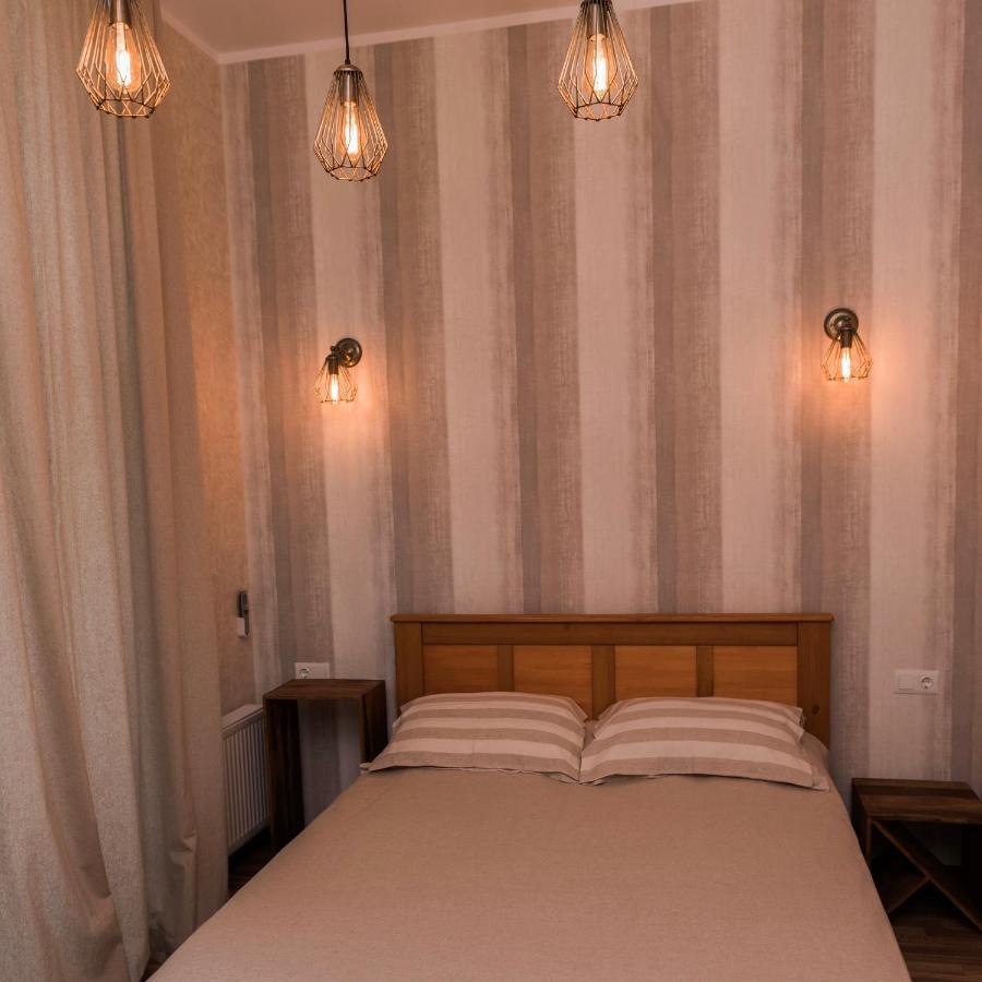 Golden Park Apartments อูมาน ภายนอก รูปภาพ