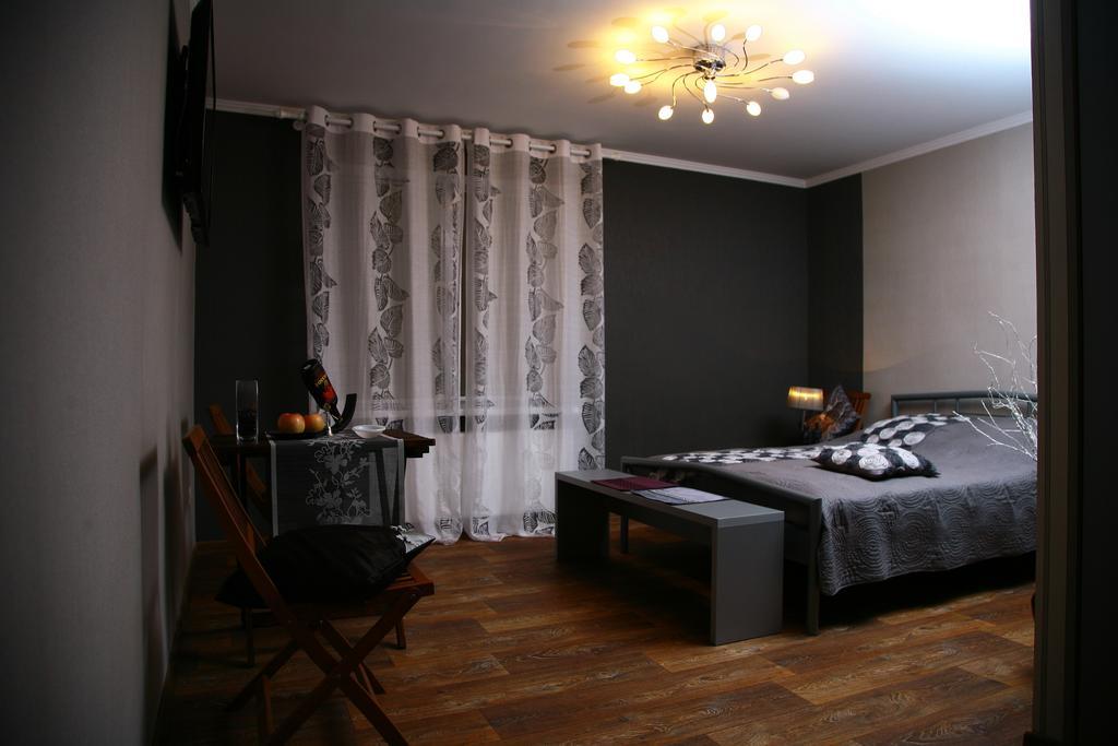 Golden Park Apartments อูมาน ภายนอก รูปภาพ